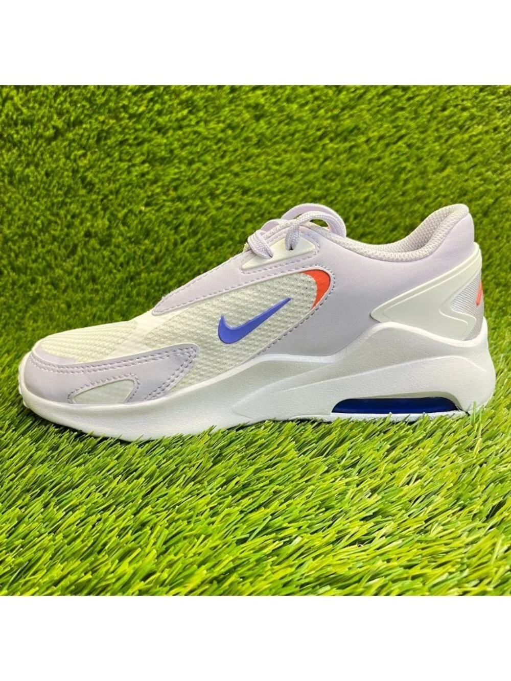 Nike Air Max Bolt Womens Size 6 Purple White Athletic Running Shoes Sneakers